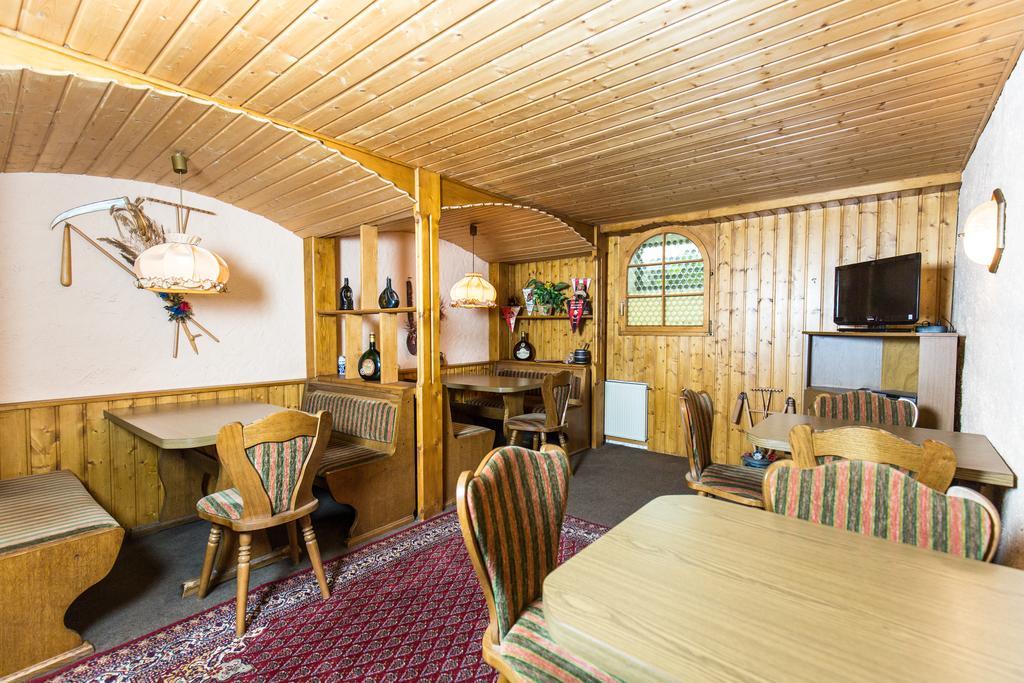 Hotel & Reitsportzentrum Kreuth Heideck المظهر الخارجي الصورة