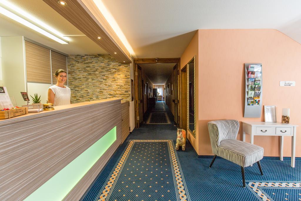 Hotel & Reitsportzentrum Kreuth Heideck المظهر الخارجي الصورة