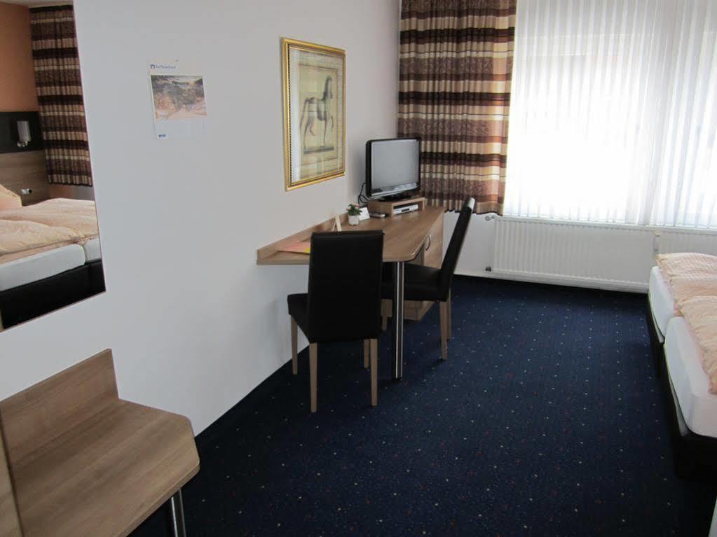Hotel & Reitsportzentrum Kreuth Heideck المظهر الخارجي الصورة